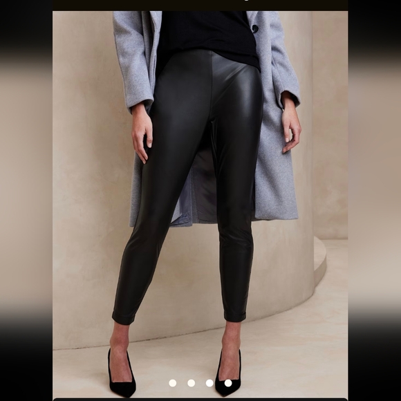Banana Republic Vegan Leather Legings - Picture 4 of 6
